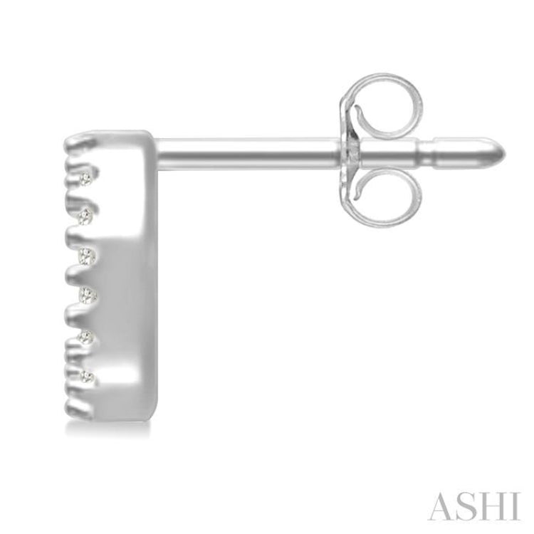 1/10 Ctw Initial 'O' Single Cut Diamond Earrings in 10K White Gold