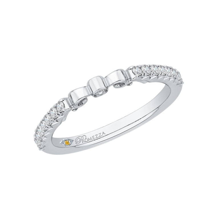 Round Diamond Wedding Band in 14K White Gold
