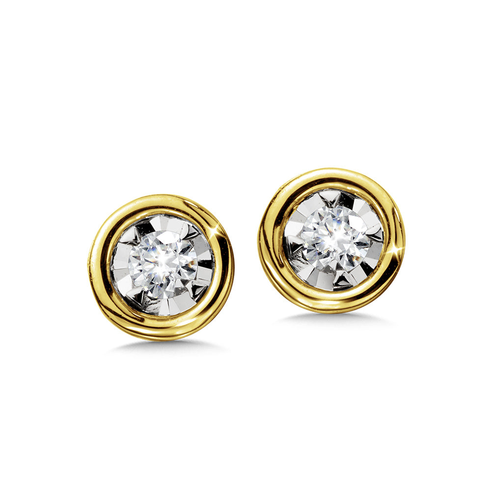 14K Yellow Gold Diamond Star Diamond Solitaires