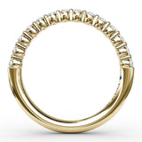 Single Prong Set Anniversary Band