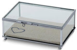 Brand: QUALITY GOLD
Rectangle Glass Box with Small Heart - Giftware