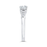Round Diamond Engagement Ring in 14K White Gold